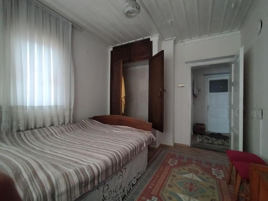 Вилла Afyon Kalesi Eteklerinde Bir Yer Афьон Экстерьер фото