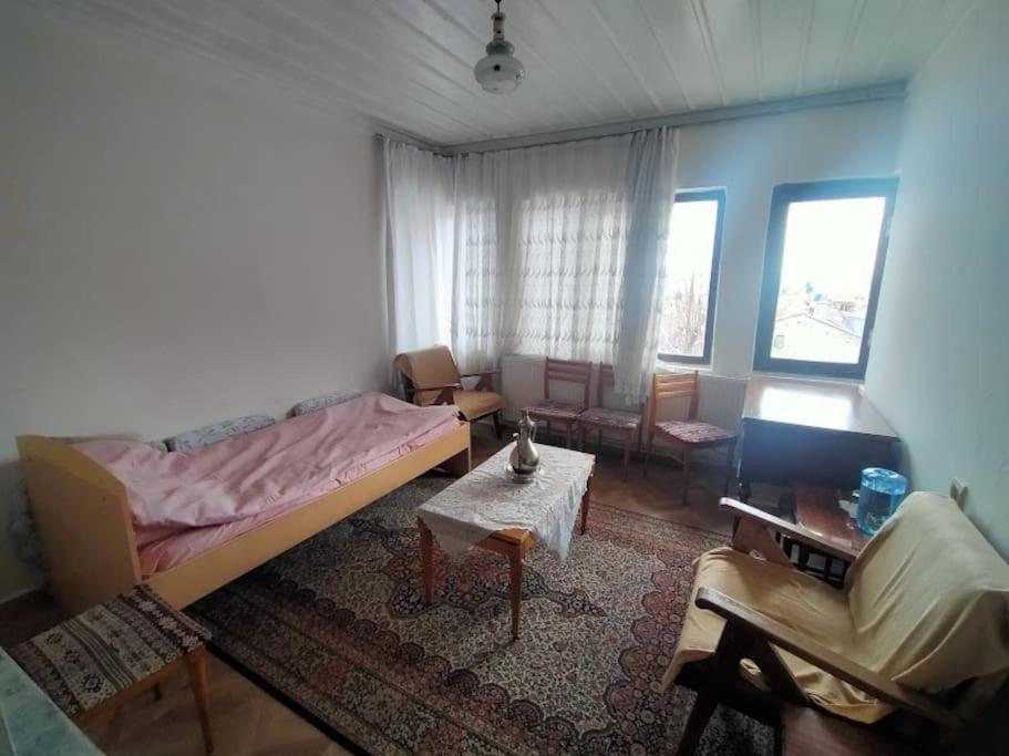 Вилла Afyon Kalesi Eteklerinde Bir Yer Афьон Экстерьер фото